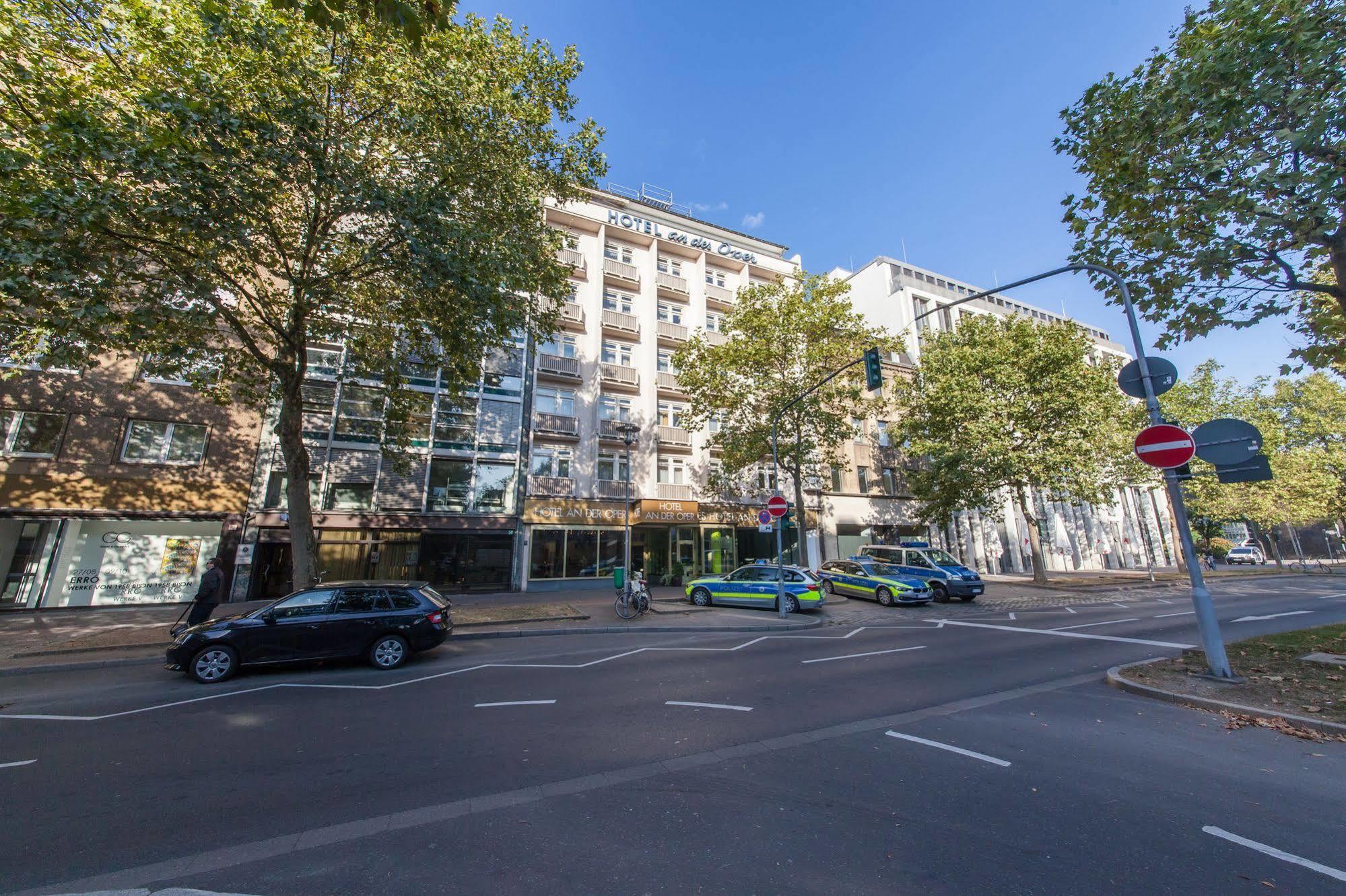 Hotel An Der Oper Duesseldorf Kültér fotó